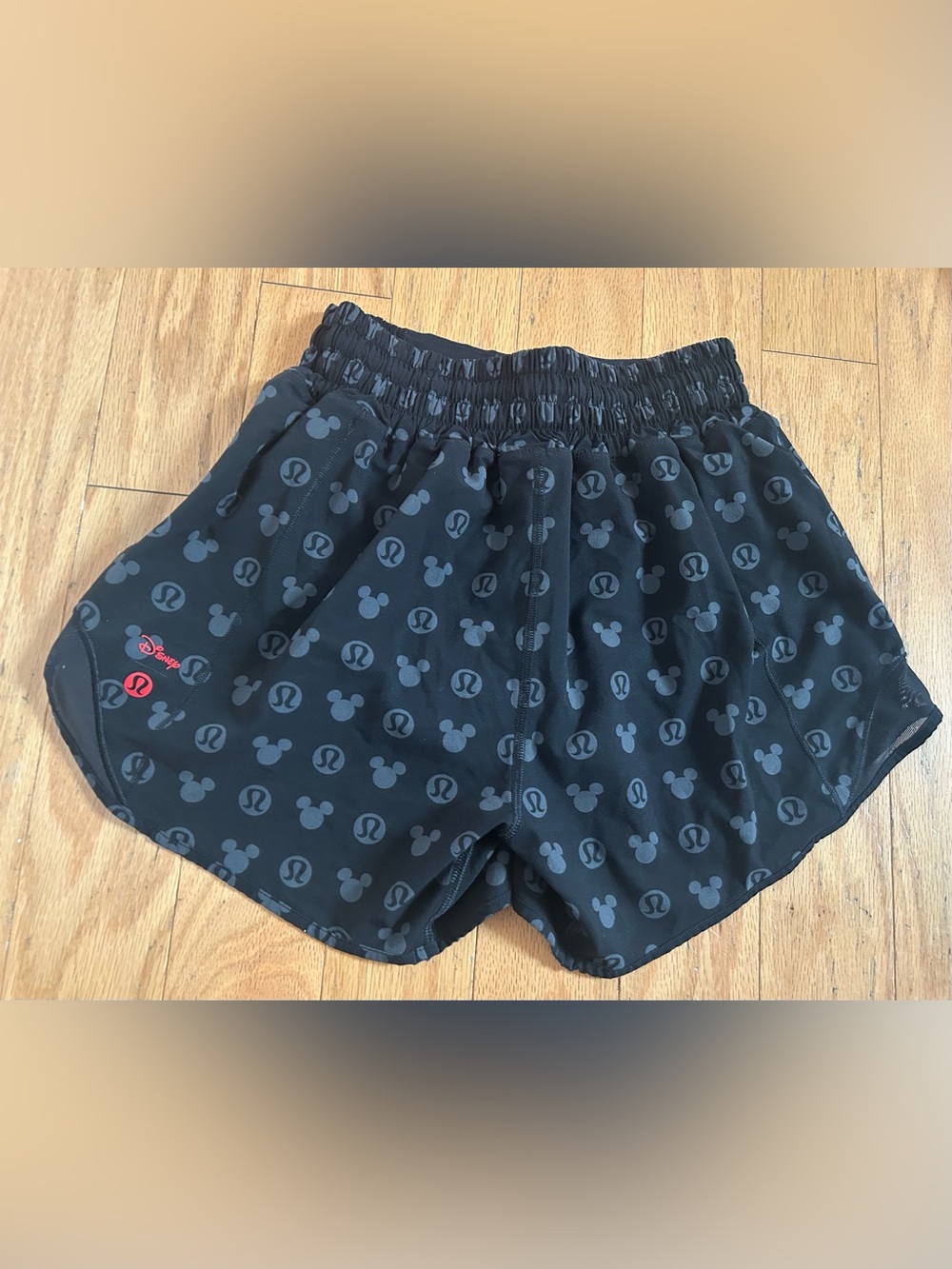 Lululemon x Disney hotty hot shorts size 2